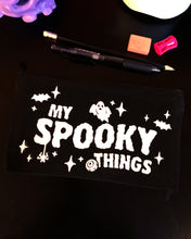 Cargar imagen en el visor de la galería, Estuche My Spooky Things