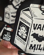 Cargar imagen en el visor de la galería, Vamp Milk Monedero
